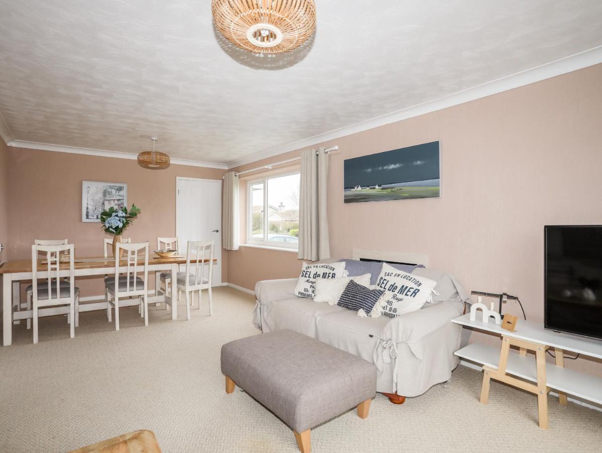 Villa Ty Bedw Benllech Exterior foto